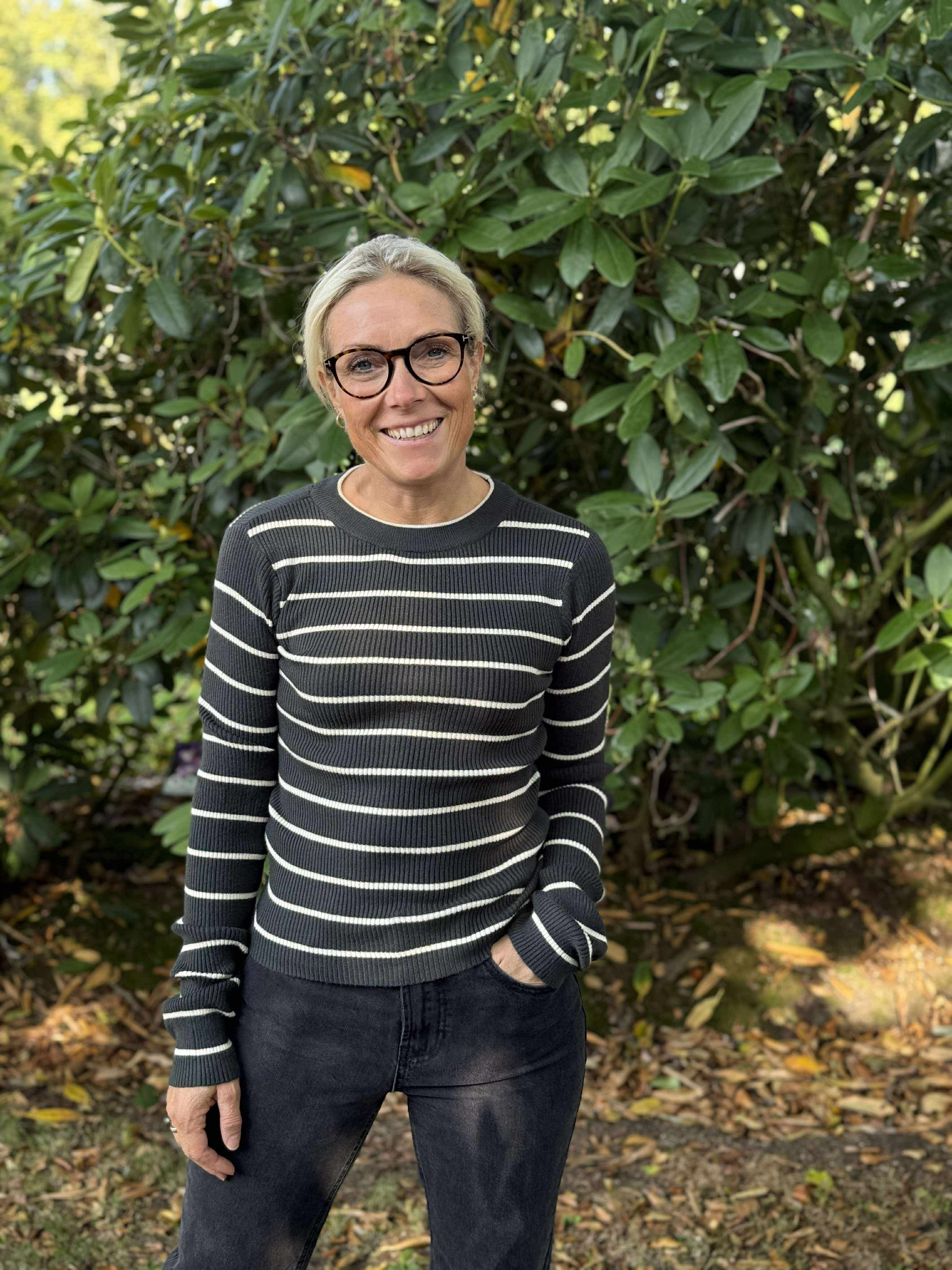 PCMIRA Pullover - Darkest Spruce